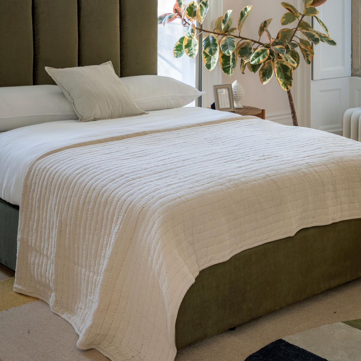 Alcove Gauze Bedspread – Taupe