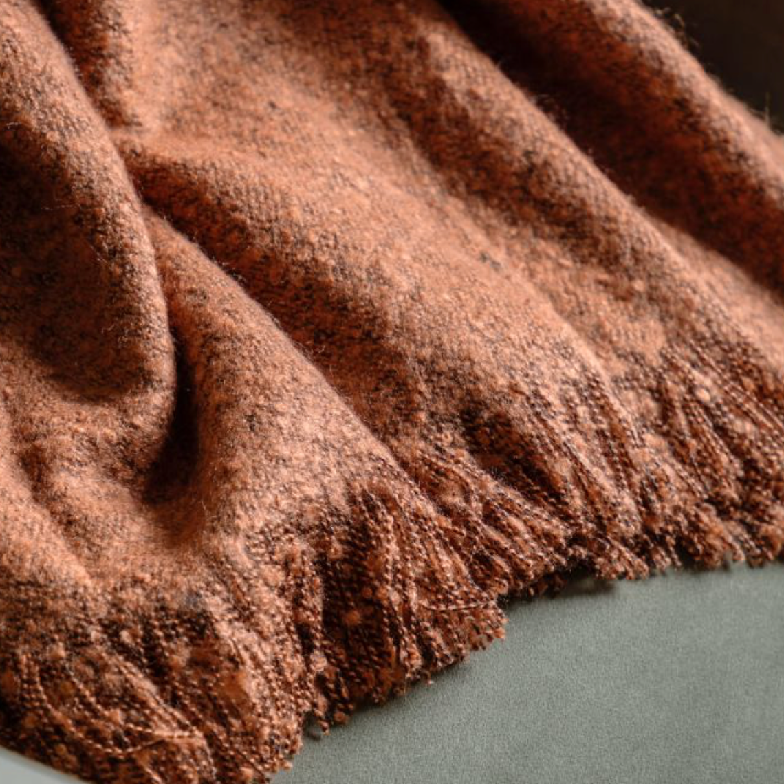 Soft Bouclé-Style Throw Blanket – Warm Rust