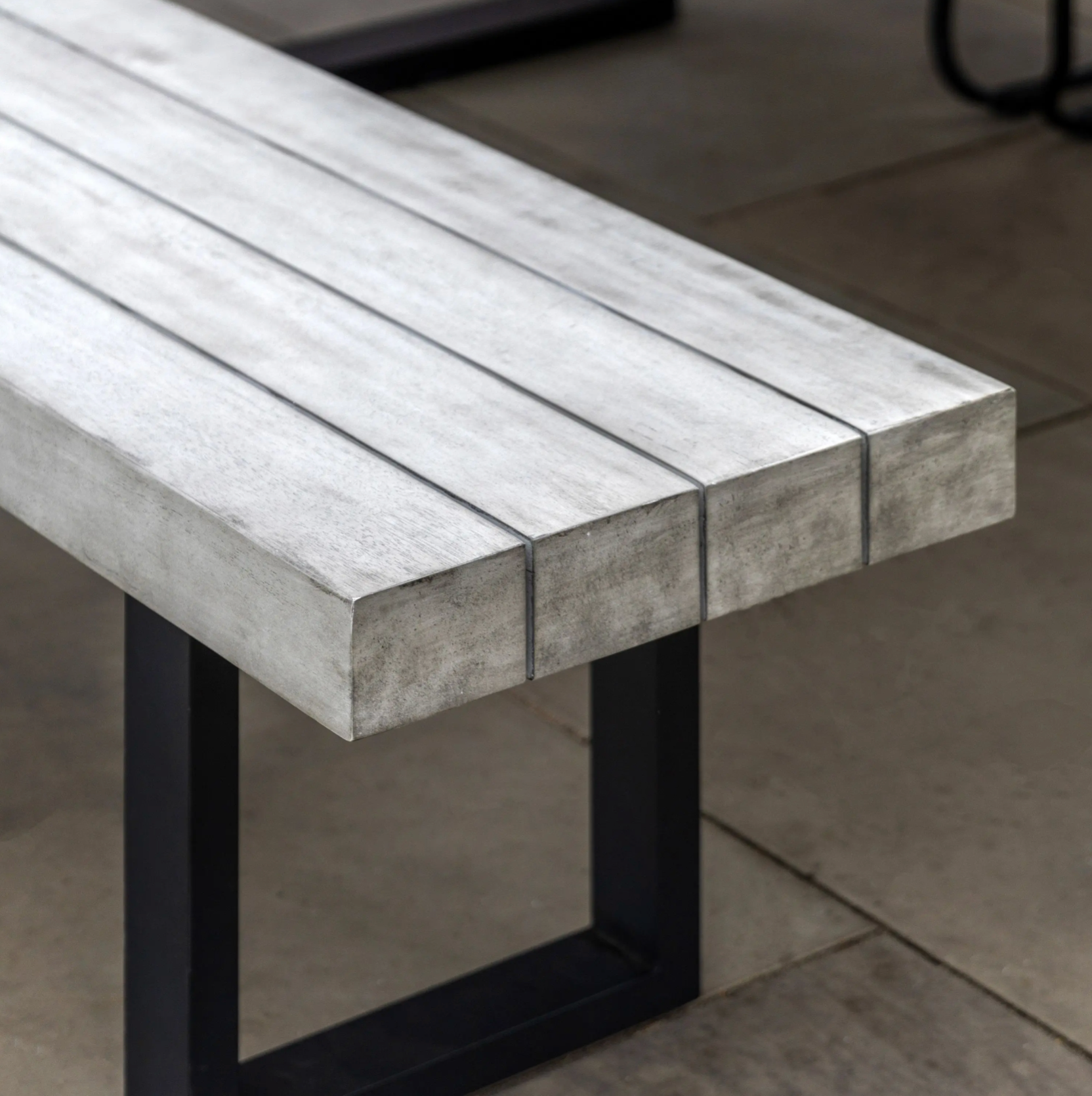 Modena Outdoor Dining Bench – Acacia Wood & Black Iron