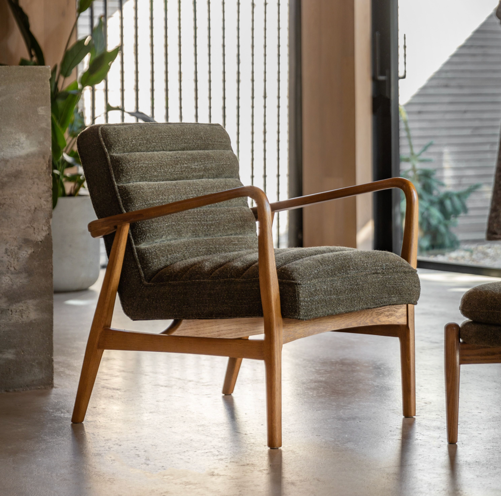 Westbourne Dark Forest Green Bouclé Armchair – Oak Frame