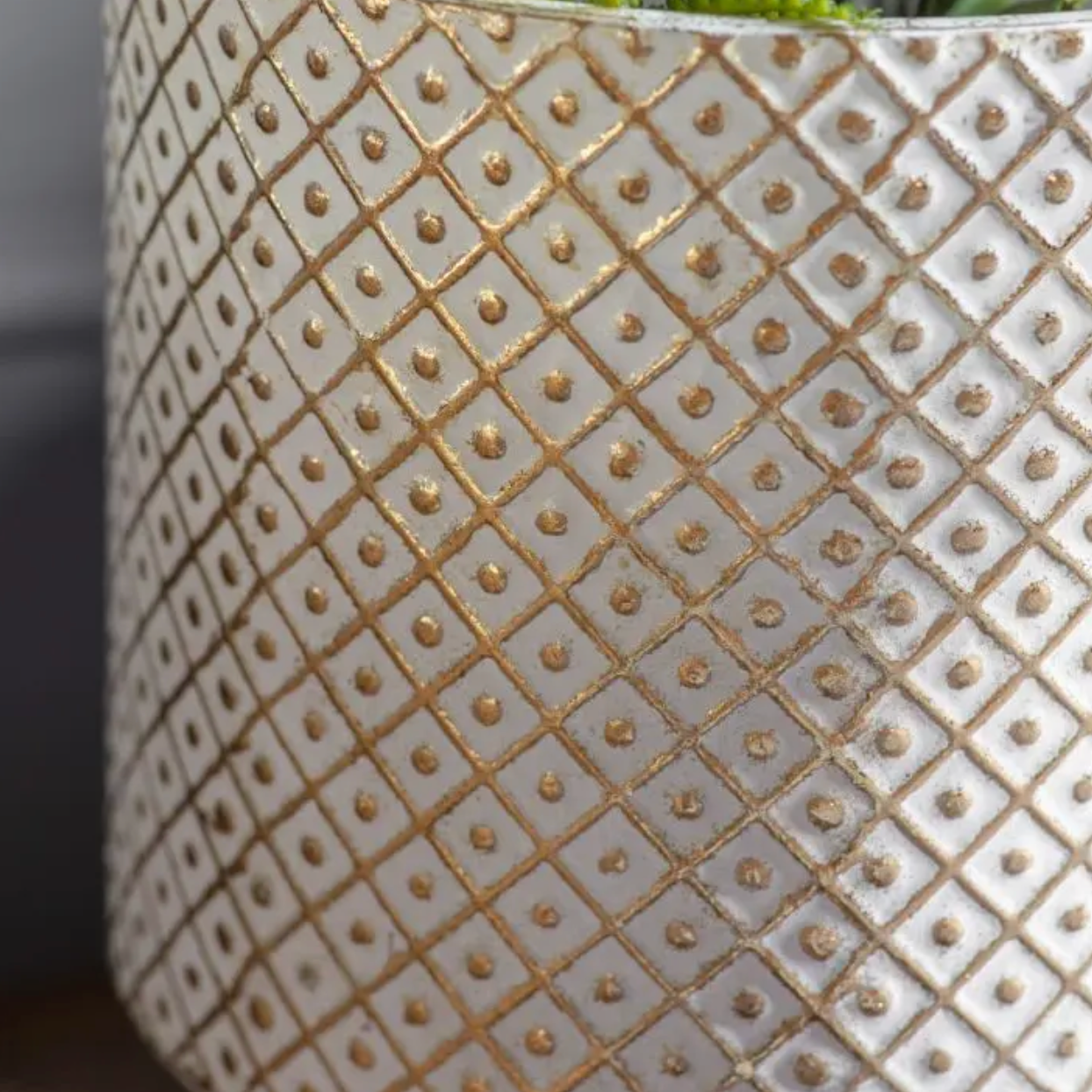 White & Gold Metal Planter Set