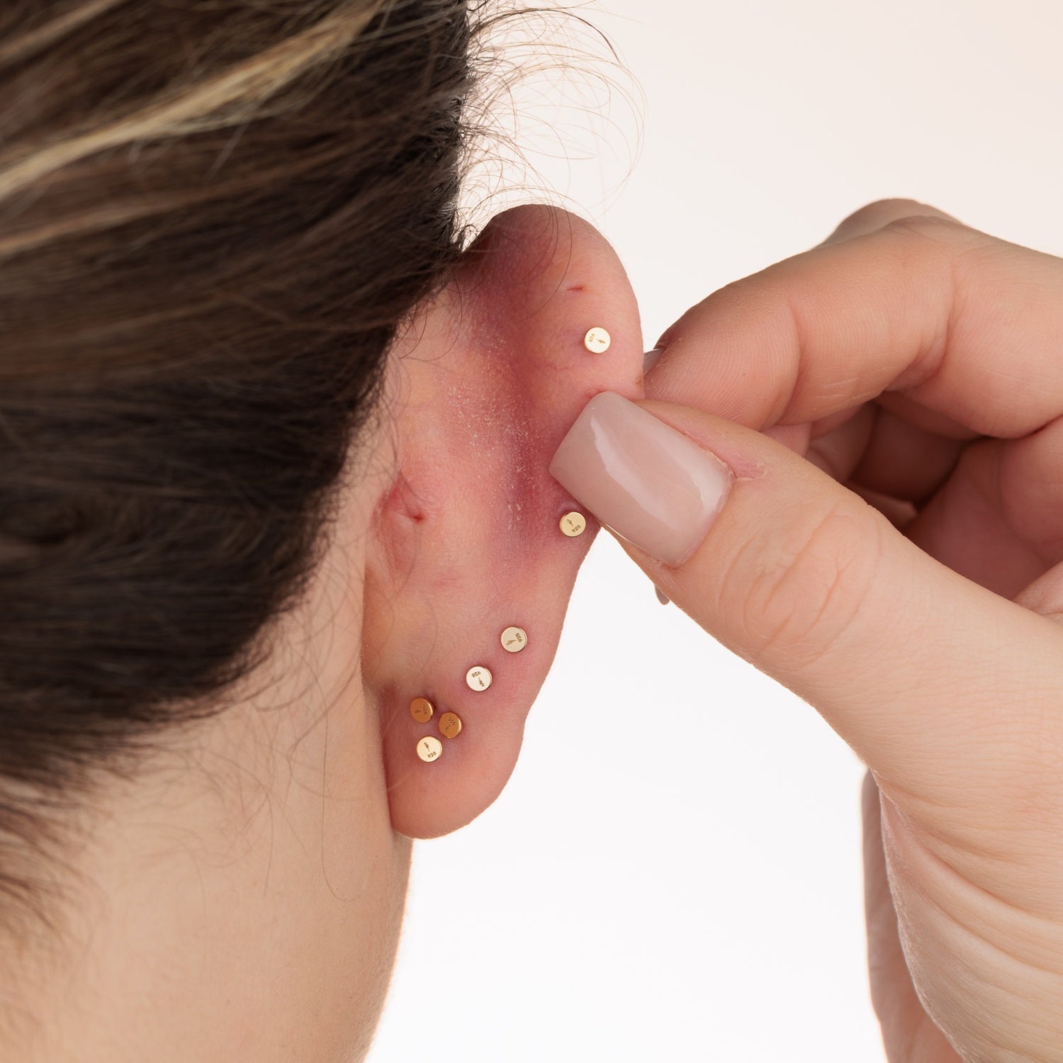 Teardrop Single Flat Back Earring