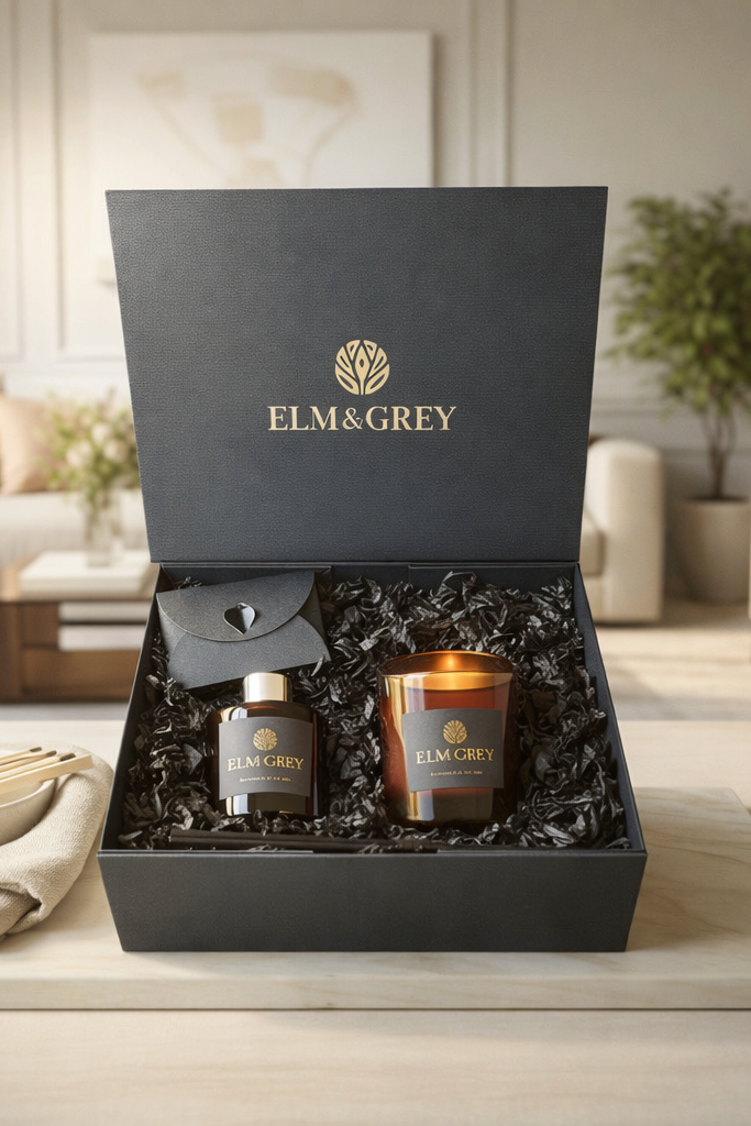 Gift set from Elm&Grey with a bottle and a cup in a decorative box.