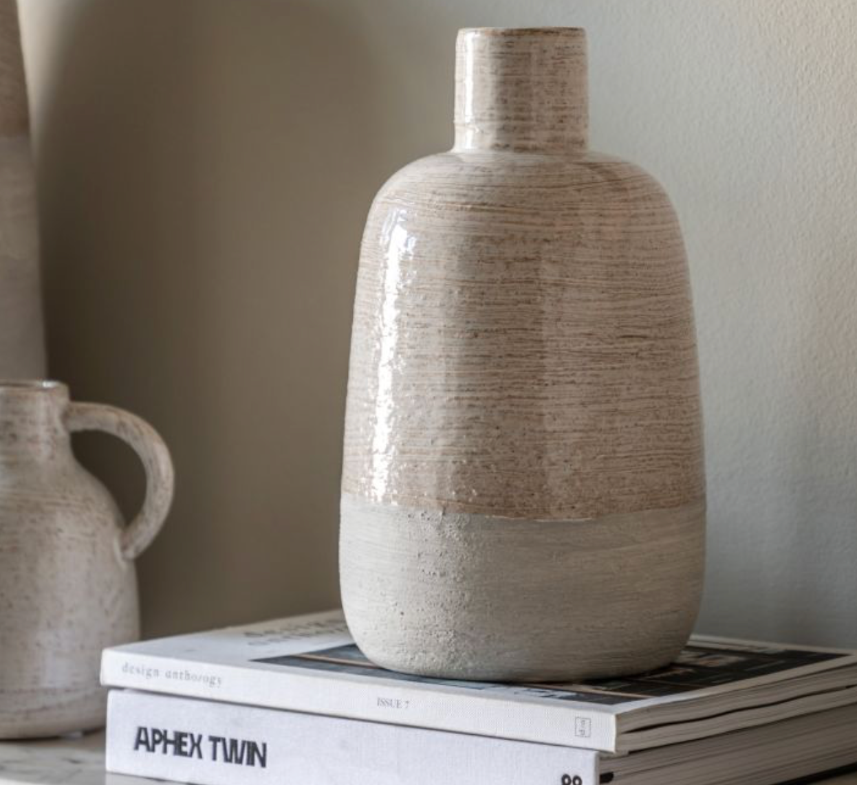Mobi Ceramic Bottle Vase — Medium