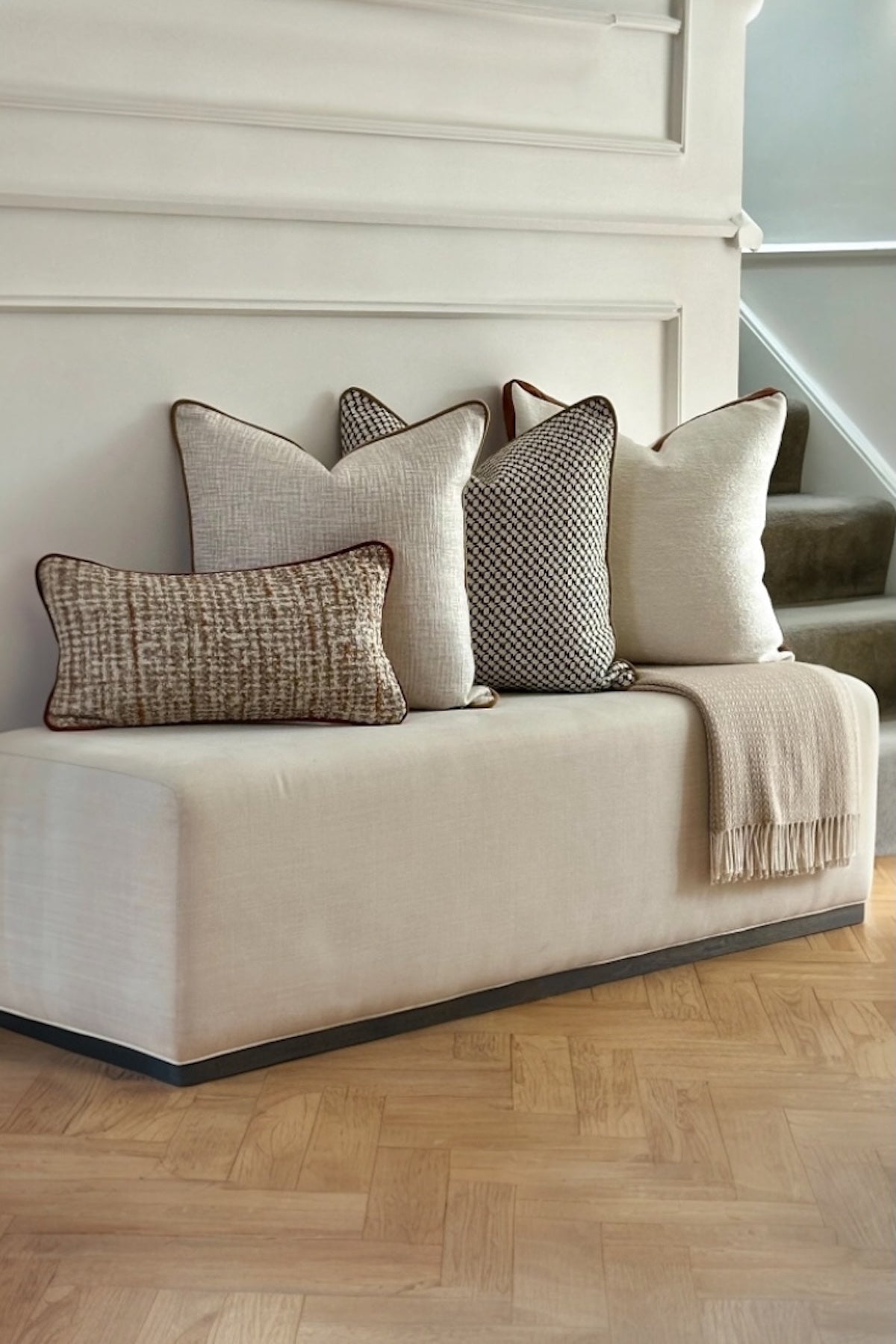 Bouclé, Onyx, Pearl & Citrine Luxury Cushion Quattro