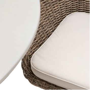 Solana 4 Seater Round Garden Dining Set – Natural Polyrattan & Acacia